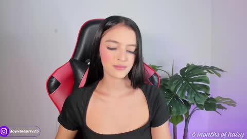 Snapshot of valentina69t chatting on 03/12/25, 10:50 Valentina Torres online show from 03/12/25, 10:50