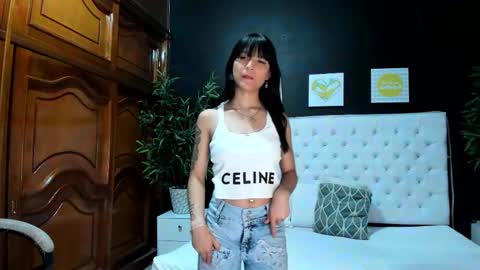 Snapshot of valentina_santillana chatting on 09/13/25, 07:13 valentina_santillana online show from 09/13/25, 07:13