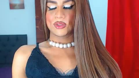 VALENTINA   online show from 12/13/24, 01:04