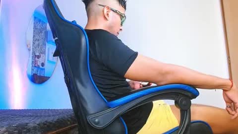 Mistery Guy online show from 10/11/25, 10:58