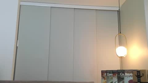 Snapshot of valentinocerati chatting on 12/21/24, 05:47 ValentinoCerati online show from 12/21/24, 05:47