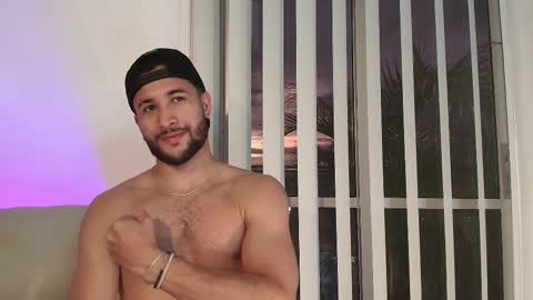 Valentino online show from 02/12/25, 11:30