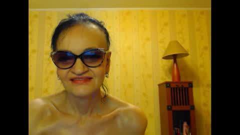 Snapshot of valenttijm3851 chatting on 02/06/25, 12:05 valentijm online show from 02/06/25, 12:05