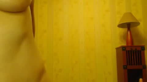 Snapshot of valenttijm3851 chatting on 02/17/25, 03:53 valentijm online show from 02/17/25, 03:53