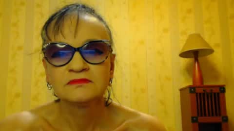 Snapshot of valenttijm3851 chatting on 02/20/25, 09:44 valentijm online show from 02/20/25, 09:44