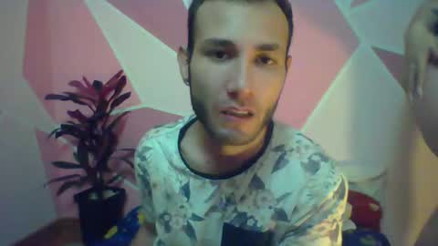 Snapshot of valeri_cove chatting on 01/22/25, 07:14 Valeri Cove online show from 01/22/25, 07:14