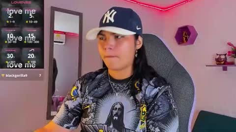 valeri_harpers4 online show from 10/07/25, 01:14