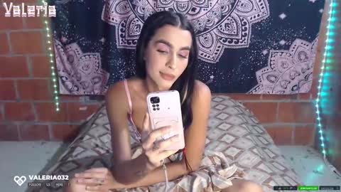 Snapshot of valeria032 chatting on 09/18/25, 02:35 valeria online show from 09/18/25, 02:35