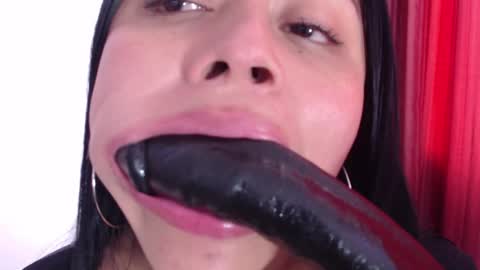 Snapshot of valeria_fiery chatting on 12/27/24, 07:03 VALERIA online show from 12/27/24, 07:03