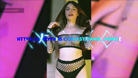 Snapshot of valeria_mendozza chatting on 12/11/24, 03:56 online show from 12/11/24, 03:56