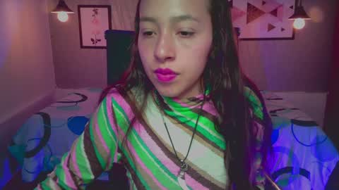 Snapshot of valeria_rossi7 chatting on 12/06/24, 01:55 Valeria online show from 12/06/24, 01:55