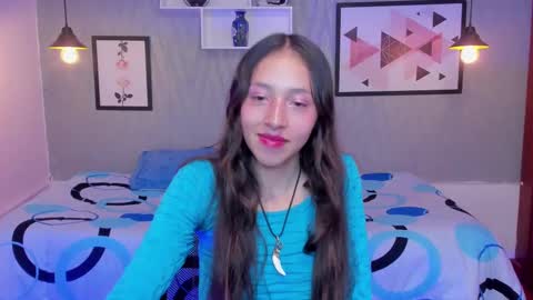 Snapshot of valeria_rossi7 chatting on 02/20/25, 06:02 Valeria online show from 02/20/25, 06:02