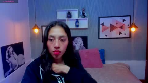 Valeria online show from 11/14/25, 07:01