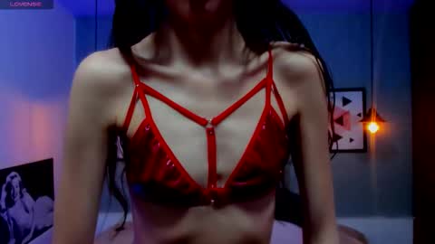 Valeria online show from 11/19/25, 03:06