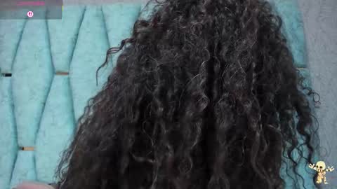 Snapshot of valeriaa_soler chatting on 11/20/25, 04:18 Valeria online show from 11/20/25, 04:18