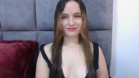 Snapshot of valeriafrannco chatting on 01/10/25, 07:21 valeriafrannco online show from 01/10/25, 07:21