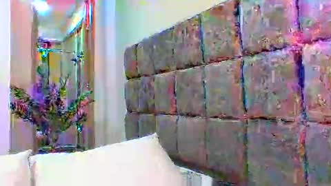 Snapshot of valeriafrannco chatting on 02/01/25, 02:37 valeriafrannco online show from 02/01/25, 02:37