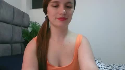 Snapshot of valeriafrannco chatting on 02/12/25, 05:58 valeriafrannco online show from 02/12/25, 05:58