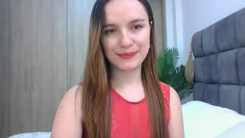 Snapshot of valeriafrannco chatting on 02/15/25, 09:59 valeriafrannco online show from 02/15/25, 09:59
