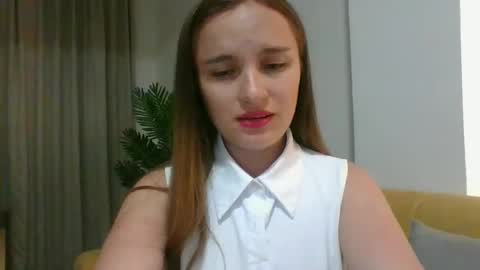 Snapshot of valeriafrannco chatting on 09/29/25, 04:06 valeriafrannco online show from 09/29/25, 04:06