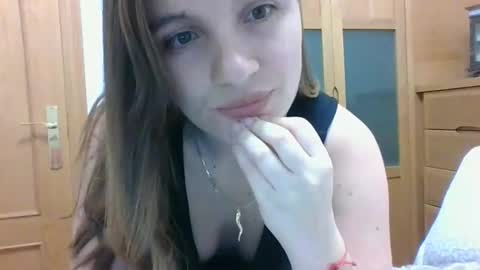 valeriafrannco online show from 10/18/25, 09:15