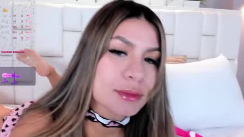 Snapshot of valeriagarciax chatting on 02/25/25, 12:34 ValeriaGarciax online show from 02/25/25, 12:34