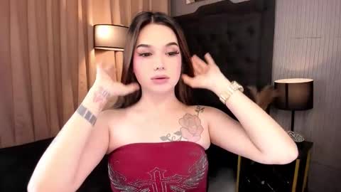 Valeria online show from 10/15/25, 11:54