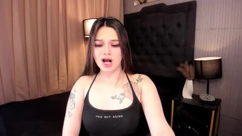 Valeria online show from 11/08/25, 11:54