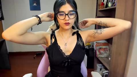 Snapshot of valerie__sky chatting on 03/02/25, 03:02 Val online show from 03/02/25, 03:02