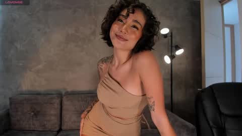  call me Val  online show from 10/17/25, 03:25