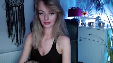 Snapshot of valerieluvsugar chatting on 12/09/24, 09:58 Valerie online show from 12/09/24, 09:58