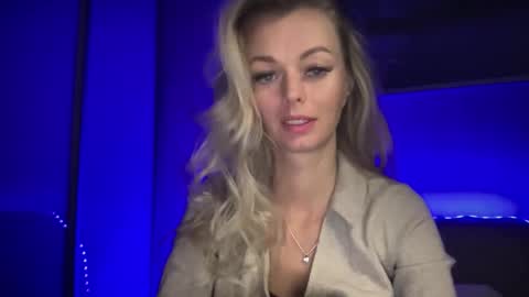 Snapshot of valerieluvsugar chatting on 09/23/25, 08:28 Valerie online show from 09/23/25, 08:28