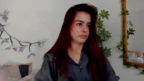 valeriemattson_ online show from 11/24/25, 05:45