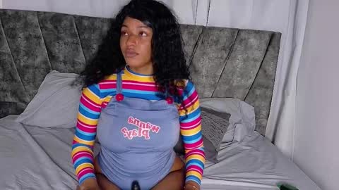 valerigallardo online show from 10/23/25, 10:52