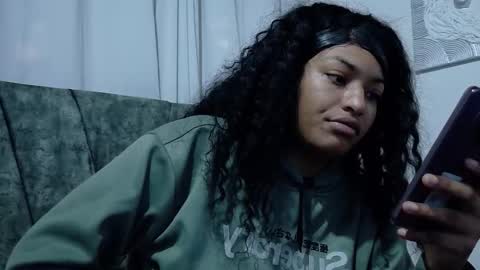 valerigallardo online show from 10/27/25, 09:41