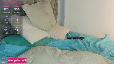 valerigallardo online show from 11/22/25, 10:20