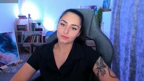 Snapshot of valeriiemills chatting on 09/29/25, 03:39 Valerie online show from 09/29/25, 03:39