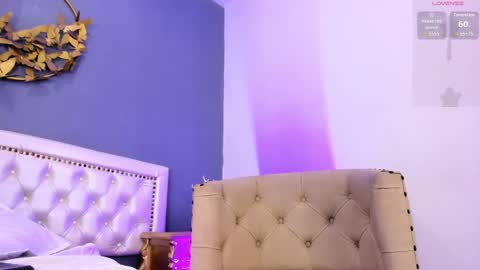   online show from 02/12/25, 05:58