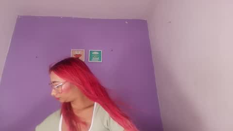 Snapshot of valery_97 chatting on 12/28/24, 03:04 Valeryn online show from 12/28/24, 03:04