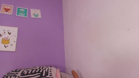 Snapshot of valery_97 chatting on 01/28/25, 06:05 Valeryn online show from 01/28/25, 06:05