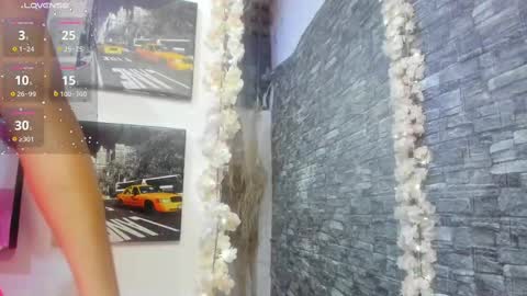 Snapshot of valery__69 chatting on 09/30/25, 01:38 valery__69 online show from 09/30/25, 01:38