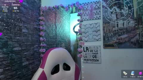 Snapshot of valery__69 chatting on 10/13/25, 01:33 valery__69 online show from 10/13/25, 01:33