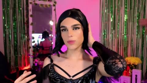 Snapshot of valery_hil chatting on 01/27/25, 07:14 Thomy online show from 01/27/25, 07:14