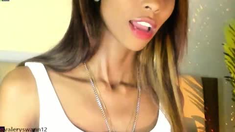 Valery swan1 online show from 12/06/24, 10:30