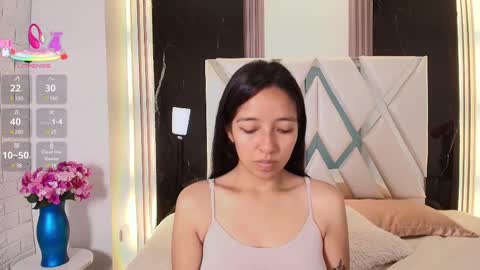 Val online show from 03/12/25, 12:04