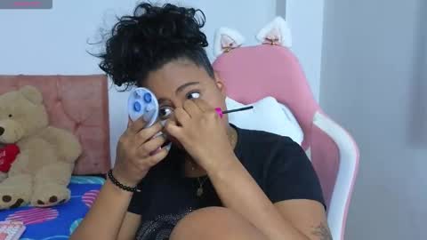 Snapshot of valerylovexxx chatting on 10/28/25, 09:39 valerylovexxx online show from 10/28/25, 09:39