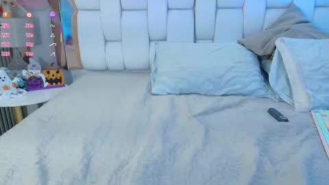 Snapshot of valkiria_moore chatting on 10/09/25, 08:18 Valkiria moore online show from 10/09/25, 08:18