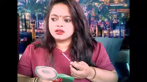 Snapshot of valleyval chatting on 12/20/24, 06:19 indianvalvet priya is back online show from 12/20/24, 06:19