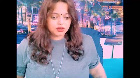 Snapshot of valleyval chatting on 01/20/25, 06:21 indianvalvet priya is back online show from 01/20/25, 06:21