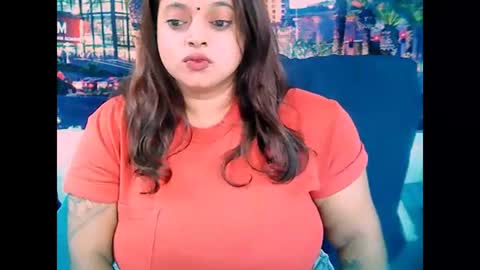 Snapshot of valleyval chatting on 01/23/25, 06:28 indianvalvet priya is back online show from 01/23/25, 06:28